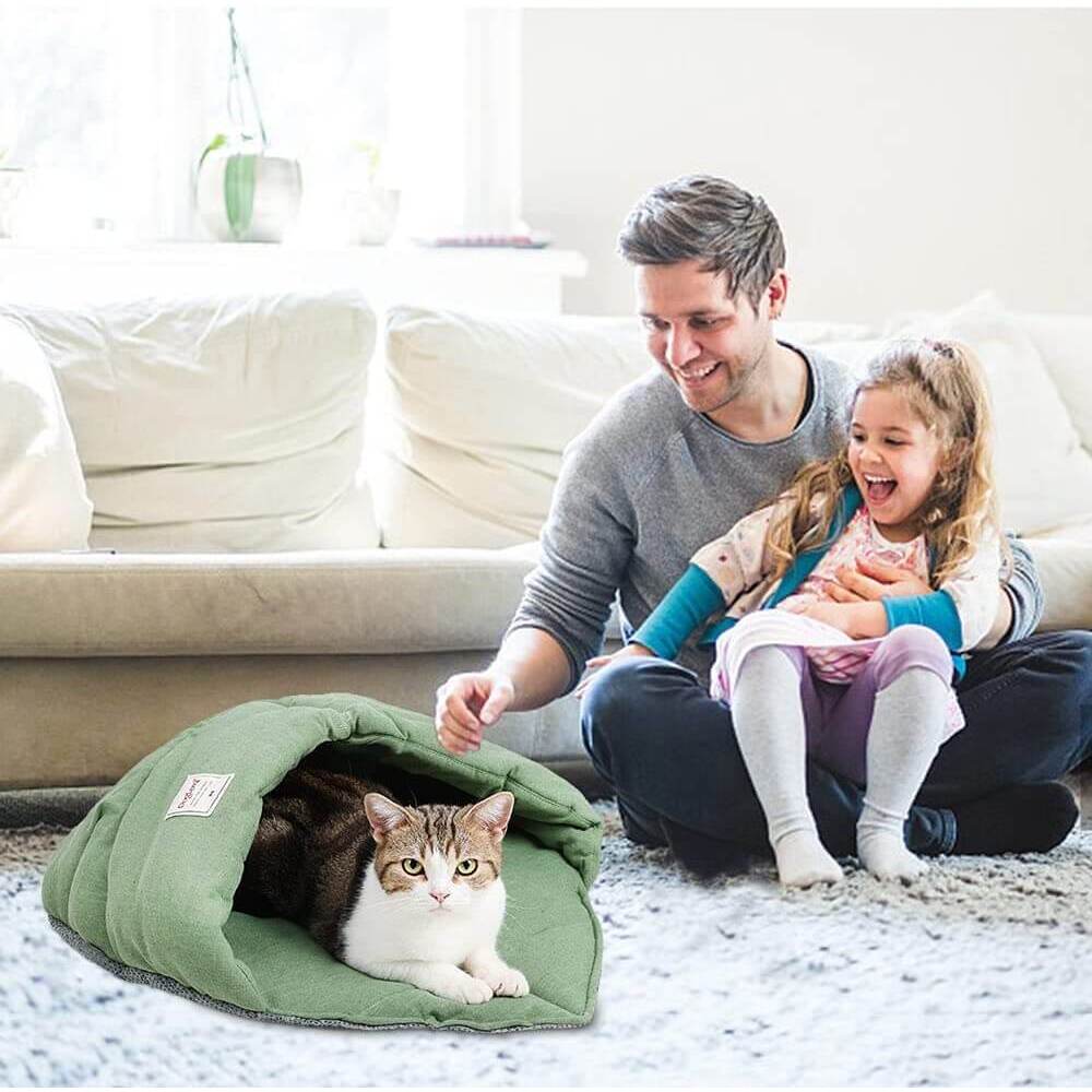 Cozy Cuddle Cat Sleeping Nest